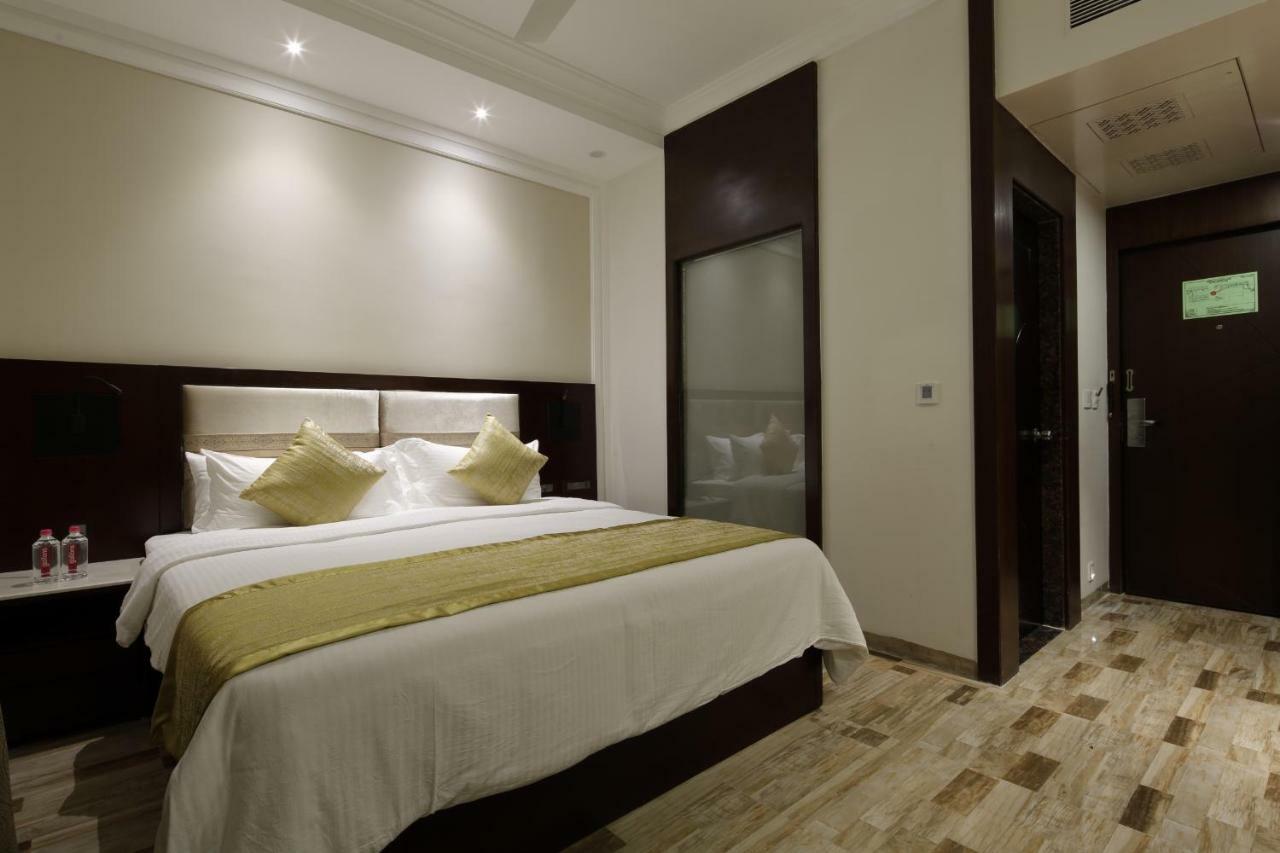 Regenta Inn Ranip Amhedabad Dış mekan fotoğraf